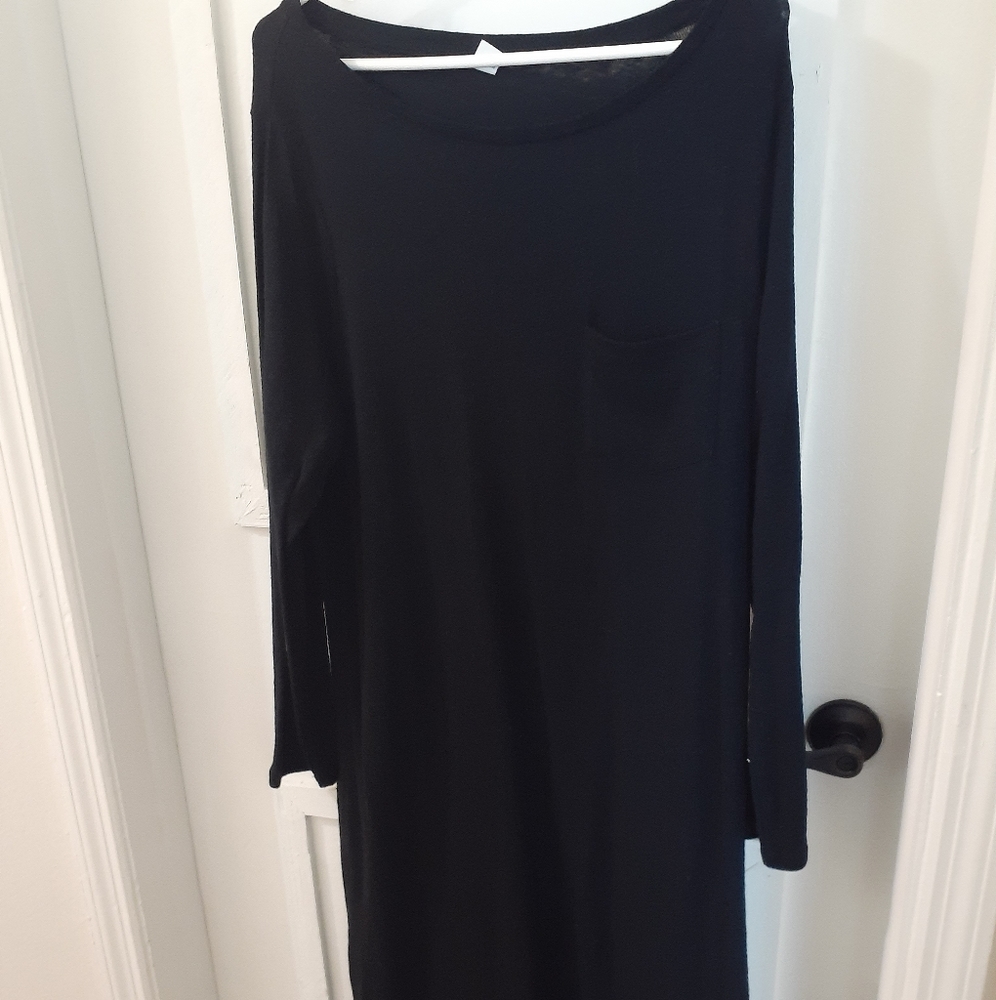 Black long sleeved and long dress